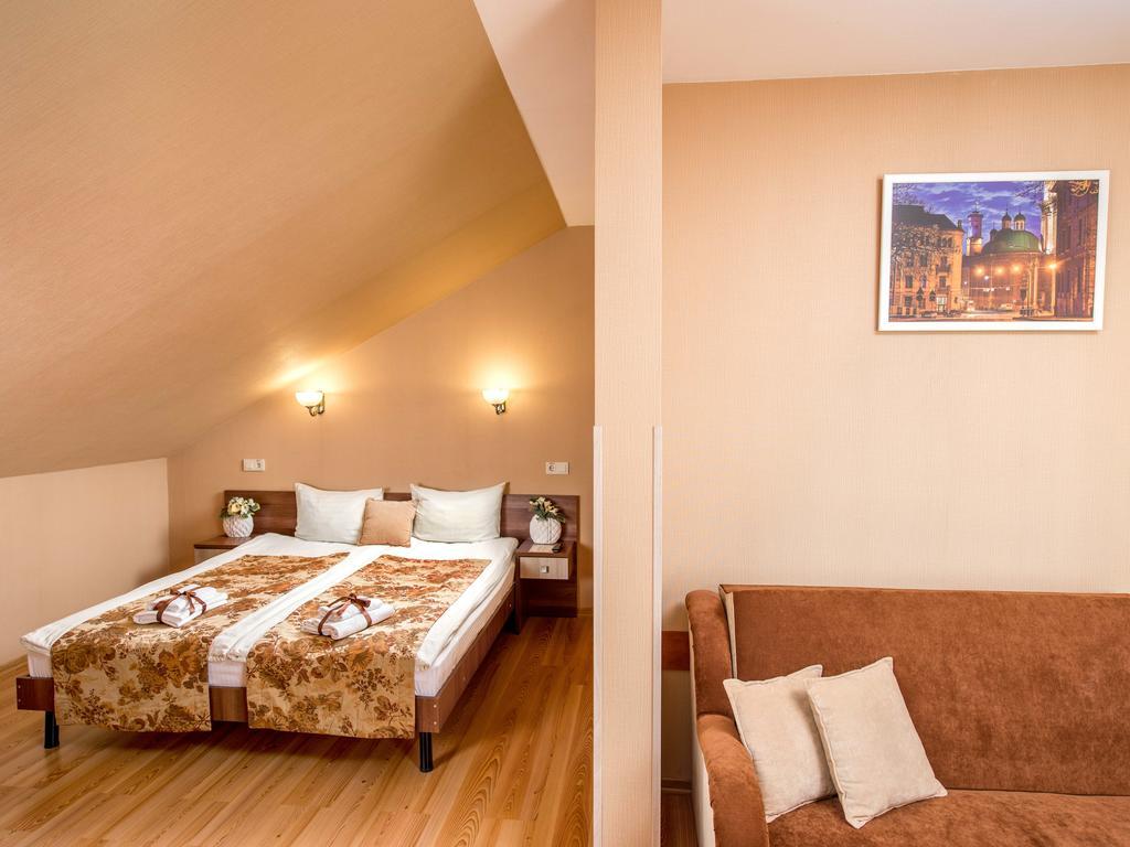 Hotel&Spa Pysanka, Готель Писанка, 3 Сауни Та Джакузі - Індивідуальний Відпочинок У Спа Lviv Dış mekan fotoğraf