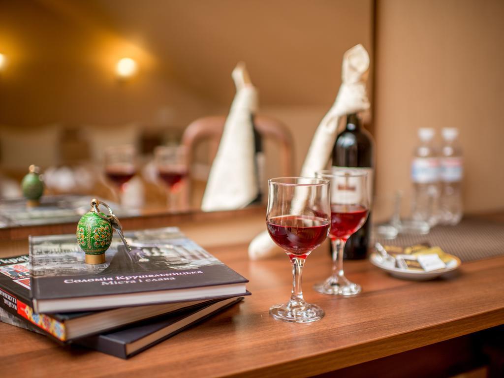Hotel&Spa Pysanka, Готель Писанка, 3 Сауни Та Джакузі - Індивідуальний Відпочинок У Спа Lviv Dış mekan fotoğraf